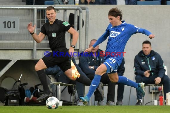 1.BL - 19/20 - TSG 1899 Hoffenheim vs. VfL Wolfsburg (© Kraichgausport / Loerz)