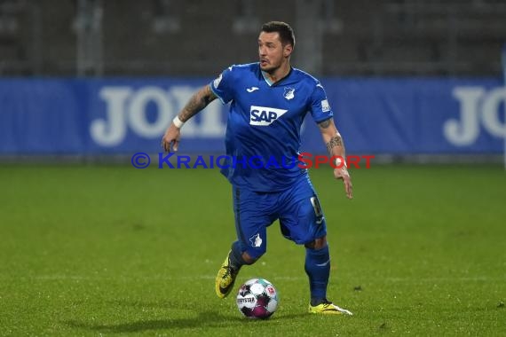 Aktion, Einzelbild, mit Ball, Regionalliga Suedwest - 2020/2021 - TSG 1899 Hoffenheim II vs. TuS RW Koblenz (© Kraichgausport / Loerz)