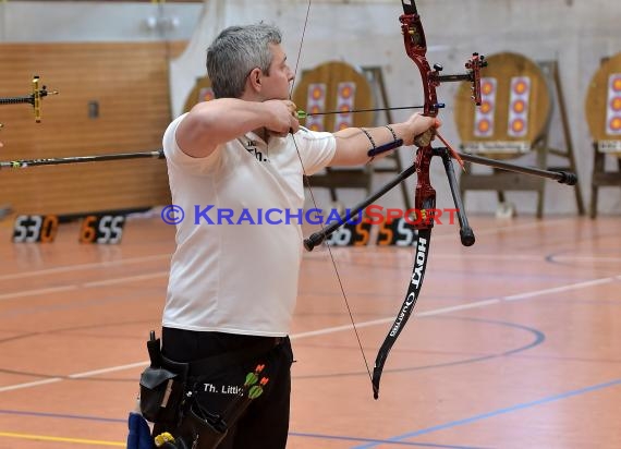 Bogen 2. Bundesliga Süd KKS Reihen in KA-Hohenwettersbach Lustgartenhalle  (© Siegfried Lörz)