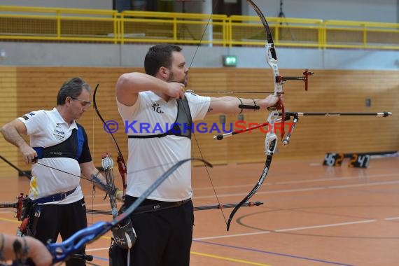 Bogen 2. Bundesliga Süd KKS Reihen in KA-Hohenwettersbach Lustgartenhalle  (© Siegfried Lörz)