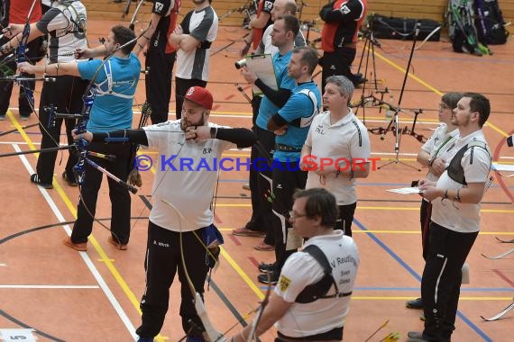 Bogen 2. Bundesliga Süd KKS Reihen in KA-Hohenwettersbach Lustgartenhalle  (© Siegfried Lörz)