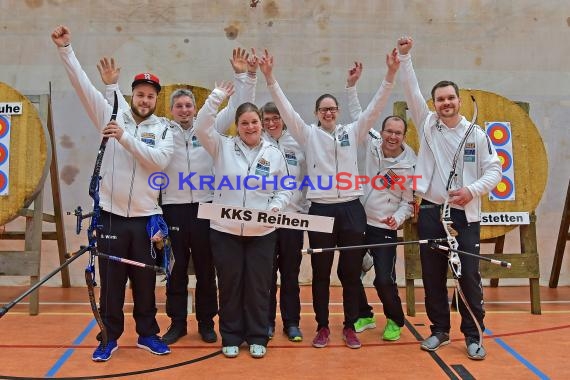 Bogen 2. Bundesliga Süd KKS Reihen in KA-Hohenwettersbach Lustgartenhalle  (© Siegfried Lörz)