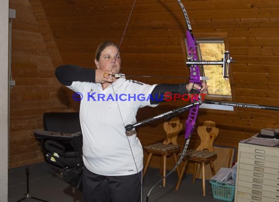 Bogenschützen KKS Reihen Trainingseinheit Schützenhaus in Reihen. (© Siegfried)