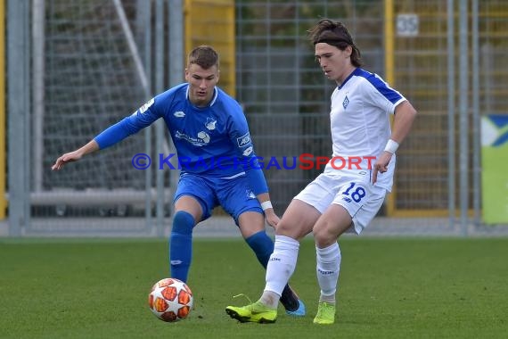 UEFA Youth League - U19 - TSG Hoffenheim vs. Dynamo Kiew (© Kraichgausport / Loerz)