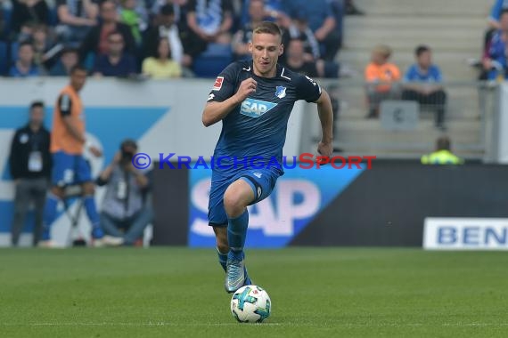 1.BL - 17/18 - TSG 1899 Hoffenheim vs. Hamburger SV (© Kraichgausport / Loerz)