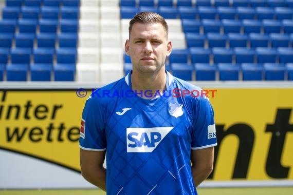 1.BL - 19/20 - TSG 1899 Hoffenheim - Mannschaftsfoto (© Fotostand / Loerz)