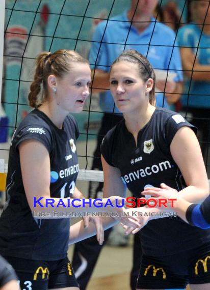 10.03.2012 1.Volleyball Bundesliga Damen Saison 2011/12 envacom volleys sinsheim gegen SC Schwerin in der Messehalle 6 in Sinsheim. (© 31)