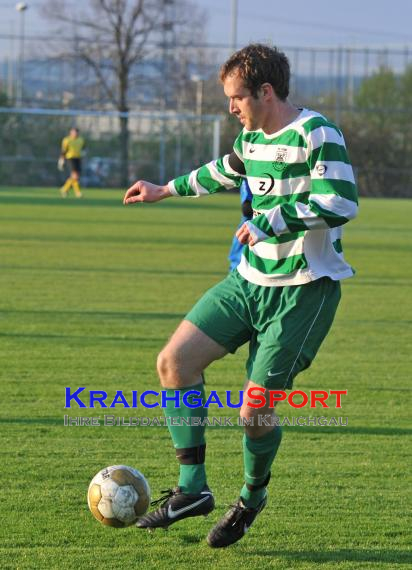 FC Zuzenhausen - FC Astoria Walldorf 2 Verbandsliga Nordbaden 13.04.2012 (© Siegfried)