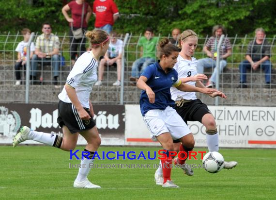 U16 Juniorinnen Länderspiel Deutschland Frankreich 01.05.2012 in Eppingen (© Siegfried)