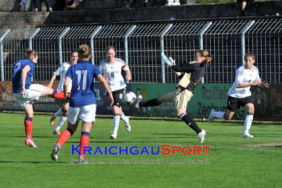 U16 Juniorinnen Länderspiel Deutschland Frankreich 01.05.2012 in Eppingen (© Siegfried)