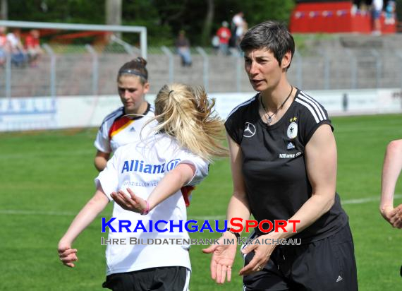 U16 Juniorinnen Länderspiel Deutschland Frankreich 01.05.2012 in Eppingen (© Siegfried)