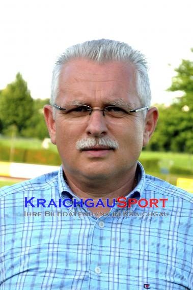 Portraits Spieler - Trainer - Funktionäre (© Siegfried Lörz)