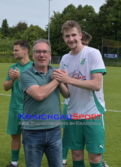 Oberliga-BW-FC-Zuzenhausen-vs-FSV-Hollenbach (© Siegfried Lörz)