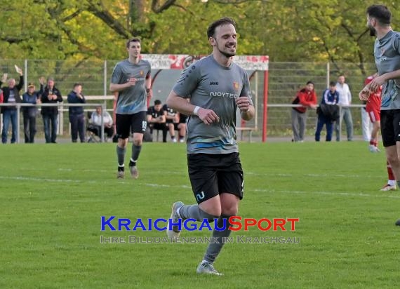 Kreisliga-FC-Weiler-vs-SV-Treschklingen (&copy; Siegfried Lörz)