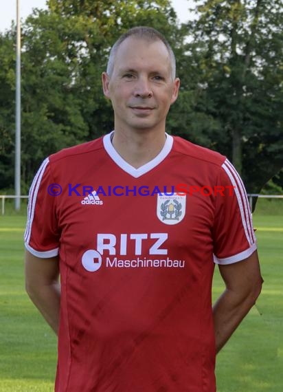 Mannschaftsfoto Saison 2019/20 Fussball Sinsheim - SV Eichelberg (© Kraichgausport / Loerz)